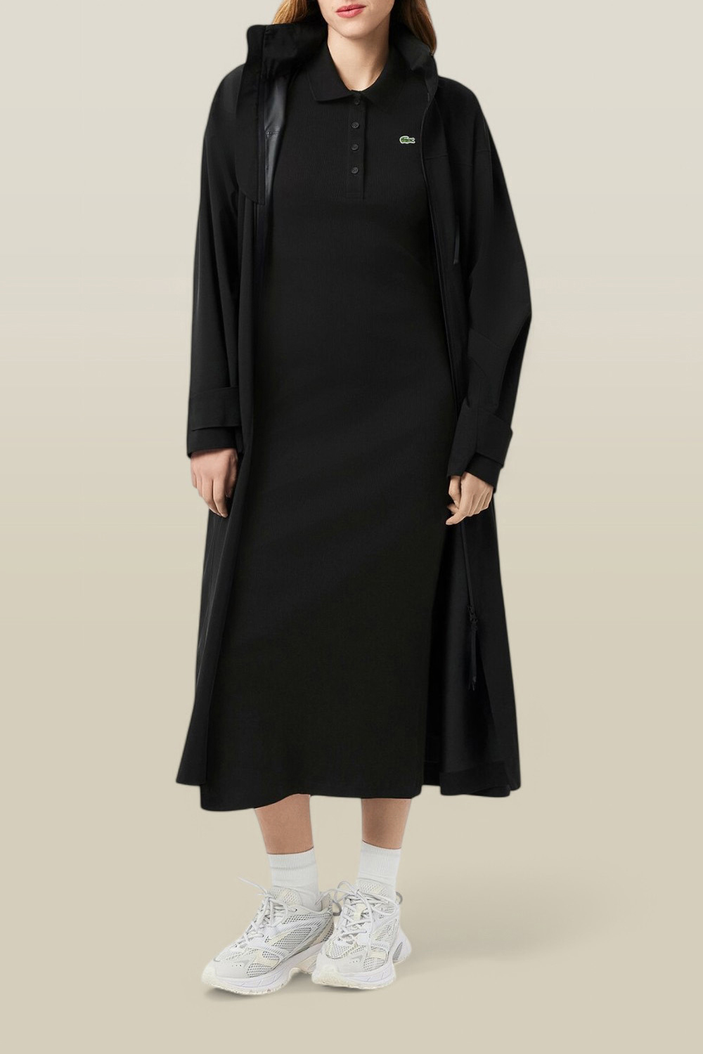 תמונת כל הלוק של שמלת מידי